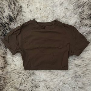 SKIMS fits everybody super cropped t-shirt in Cocoa - size XXS